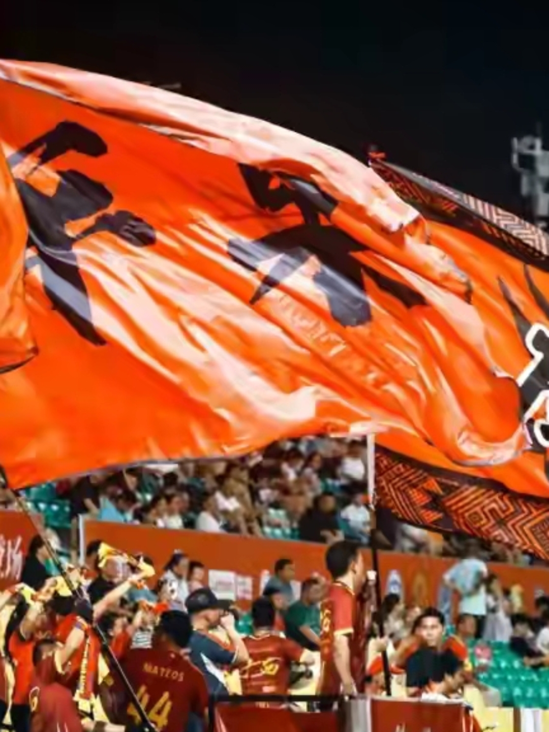 AYX-国际比赛日西甲传出新动向，休斯敦火箭远射贴柱，管理层表态：赛场秩序良好，团队化学反应显著的简单介绍