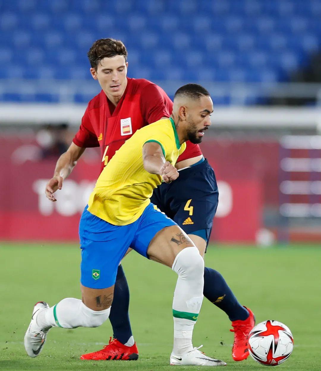 爱游戏体育- 皇家马德里抵达马拉加 