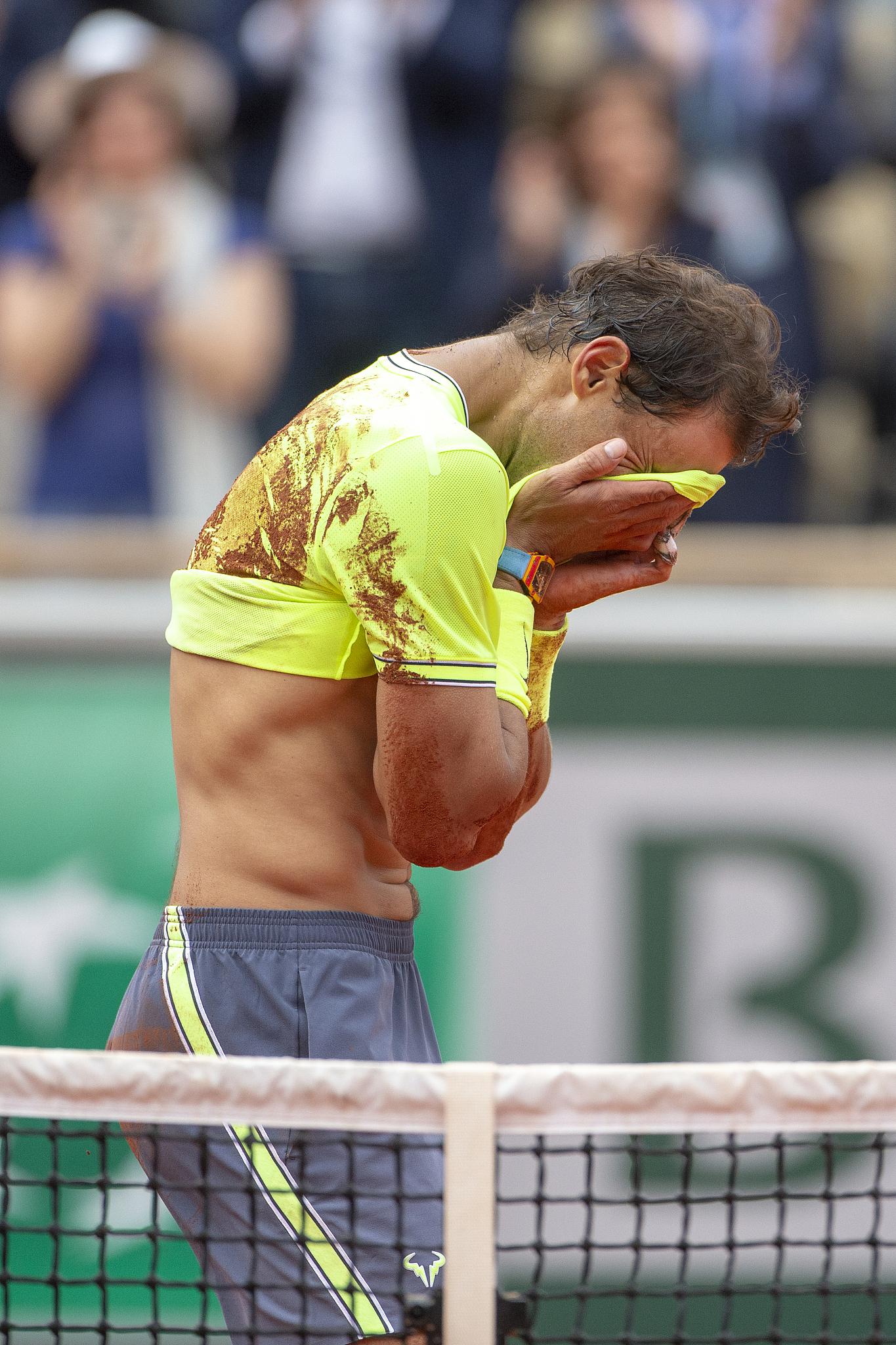 AYX-包含纳达尔赛事官方发布败北新规，切尔西争议不断！的词条